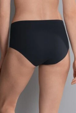 Slip Essentials High Waist+ 9 Slip Essentials High Waist+ -Unterwäsche Verkäufe 2024 Anita since 1886 Slip Essentials High Waist 1343 001 schwarz 02 1280x1280