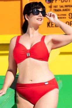 Bikini-Oberteil St. Tropez -Unterwäsche Verkäufe 2024 Ulla Bikinioberteil St Tropez 9122 Slip 9133 Rot 1 1280x1280